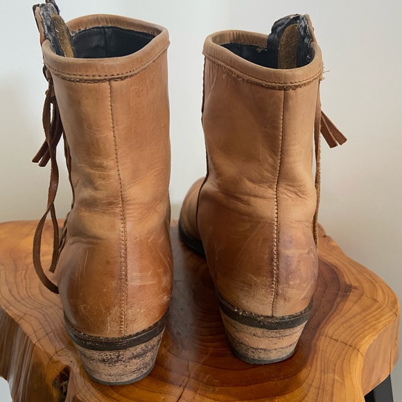 Leather bohemian ankle zipper cowboy style boot - Picture 4 of 7